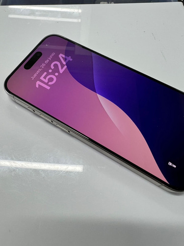 Apple Iphone 15 Pro (256gb)(esim) Titanio Natural / Liberado Titanio Natural (Reacondicionado)