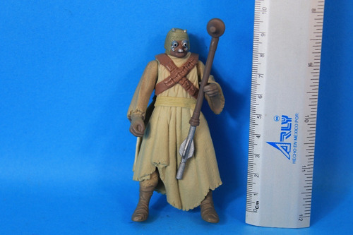 Tusken Raider Star Wars Power Of The Force Figura (Usado)