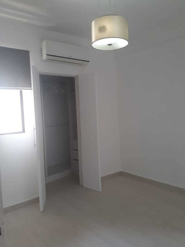 Imagen 15 de 23 de Espectacular Apartamento En Valle Blanco Con Planta Eléctrica 100%.