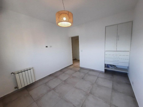 Departamento En Venta Ubicado En Quilmes, G.b.a. Zona Sur