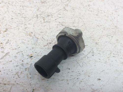 Sensor Presión Aceite Motor Chevrolet Trax 1.8 Std 13-20 (Usado)