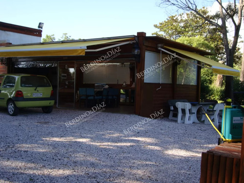 Chalet En Golf De Punta Del Este
