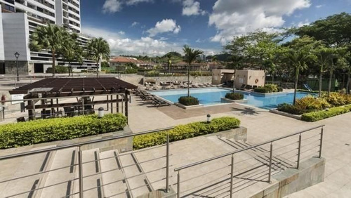 Imagen 6 de 14 de Venta De Apartamento De 97 M2 Condado Country Club 21-9719