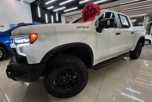Chevrolet Cheyenne 6.2 Doble Cab Zr2 Bison 4X4 At