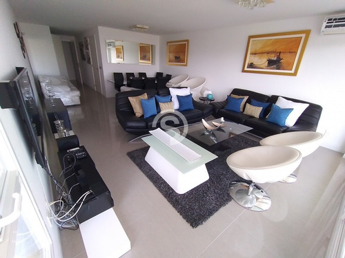 Apartamento En Zona De Roosvelt- Ref: 4526