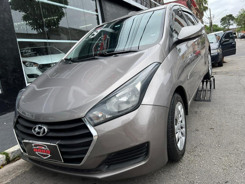 Hyundai HB20S 1.0 Comfort Plus Flex 4p