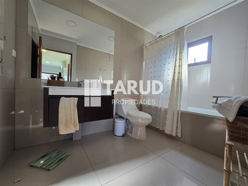 Cómoda Casa En Arriendo En Sector Campestre, Requínoa