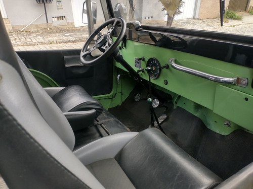 Imagem 7 de 9 de Jeep Willis
