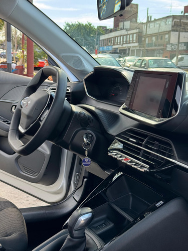 Peugeot 208 1.6 Active Tiptronic