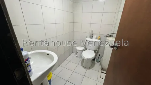 Local En Venta En El Ccct Jr