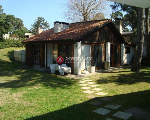 Casa En Punta Del Este, Mansa- Ref: 6603