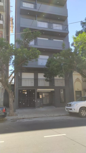 Imagen 19 de 30 de Venta Departamento Un Dormitorio Al Frente Balcón - Abasto