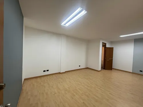 ¡tu Oficina Ideal En El Corazón De Rionegro!, Moderna Y Comoda, Excelente Ubicacion.