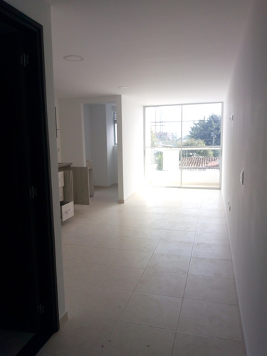 Arriendo Apartamento Parque Principal La Estrella P3 C 632023