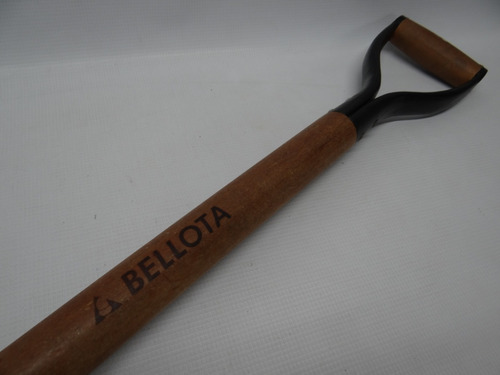 Pala Cuadrada Bellota Clásica Mango De Madera