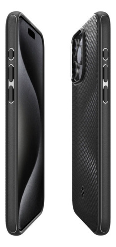 Capa Spigen Mag Armor Magsafe para iPhone 15 Pro Max texturizada em cor preta