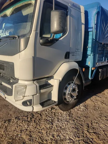 Volvo Vm 279 Año 2017 Con Carrocería Hermann 2020 Homo.52 5