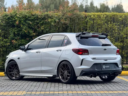 Chevrolet Onix 1.0T Rs Mt