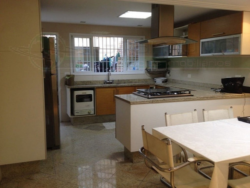 Casa Sobrado Para Venda, 2 Dormitório(s), 123.0m² - 5307