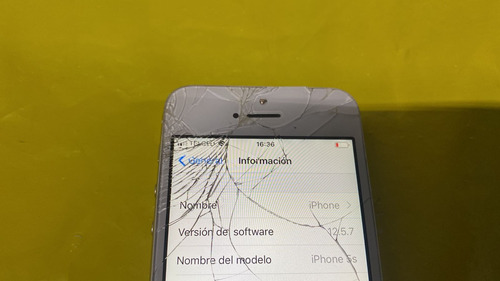 iPhone 5s Color Gris 16 Gigas No Funciona Display Buena Estetica. Leer¡¡¡ (Usado)