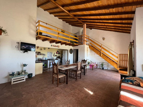 Venta De Complejo En Barrio Gutierrez - Los Reartes