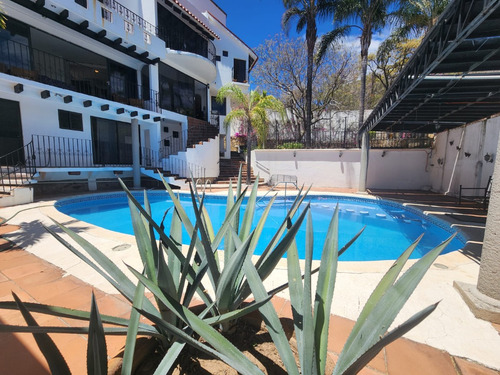Venta Casa Nochebuena Con Alberca Climatizada Y Vistas Expectaculares En Todos Sus Espacios Con Todos Los Servicios Dentro De Fracc Rancho San Diego Ixtapan De La Sal Edomex