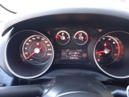 Fiat Punto 1.4 Attractive Pack Top Uconnect 2016