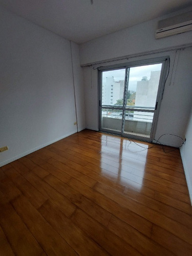 Imagen 9 de 14 de Semipiso En Venta En Quilmes Centro