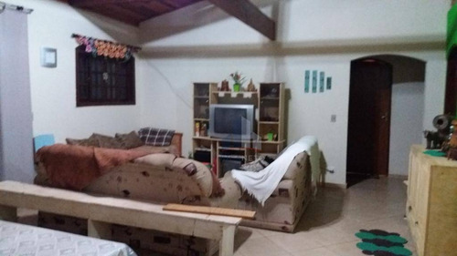 Chácara Com 3 Dormitórios Sendo Uma Suíte À Venda, 1600 M² Por R$ 210.000 - Água Comprida - Cambuí/mg - Ch0010