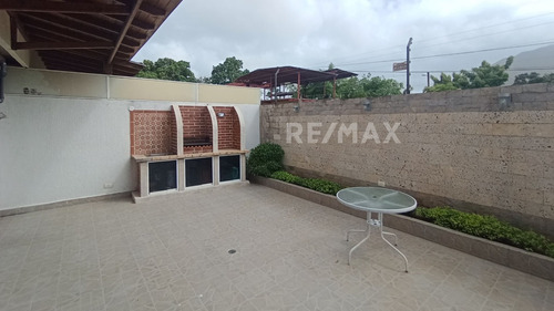 Imagen 13 de 21 de Apartamento En La Asuncion, Conj. Resd. Villa Francesca, Isla De Margarita
