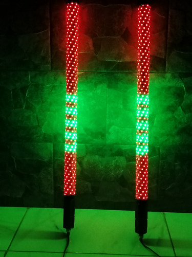 Antenas Gemelas Bazookas 90 Cm Rgb Bluetooth Y Control Remot
