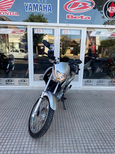 Imagen 3 de 13 de Honda Falcon 400 , 2015