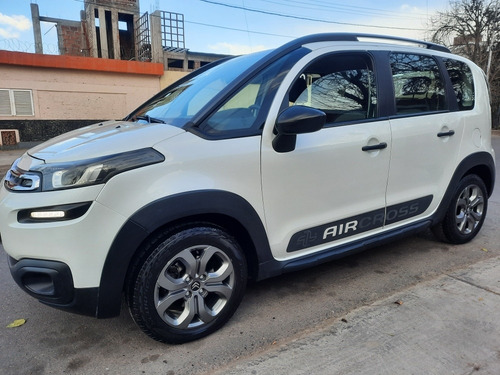 Imagen 4 de 14 de Citroën C4 Aircross Feel Navegador