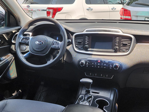 Kia Sorento 2.4 Lx At