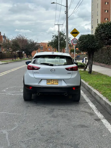 Deportivo, Automático Rines De Lujo En Blanco Cerámico