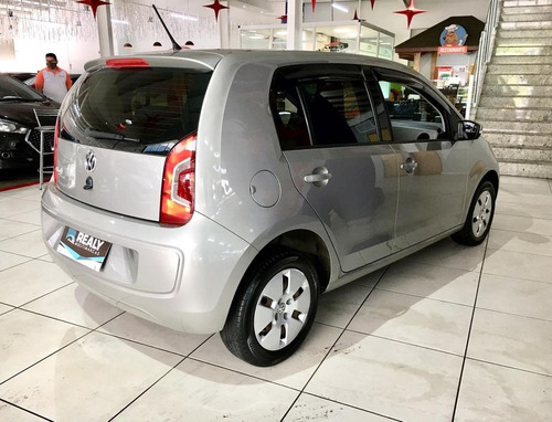Imagem 6 de 10 de Volkswagen Up! - 1.0 Move Up Flex