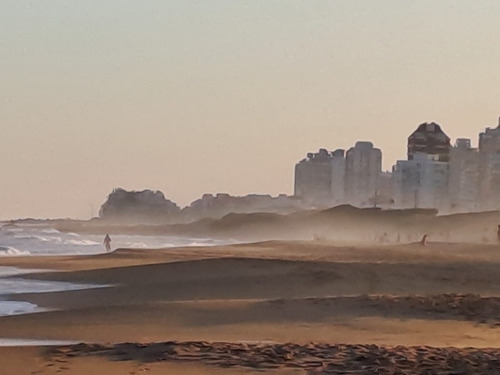 Imagen 26 de 28 de Departamento De Categoría En Oean Drive, Punta Del Este.