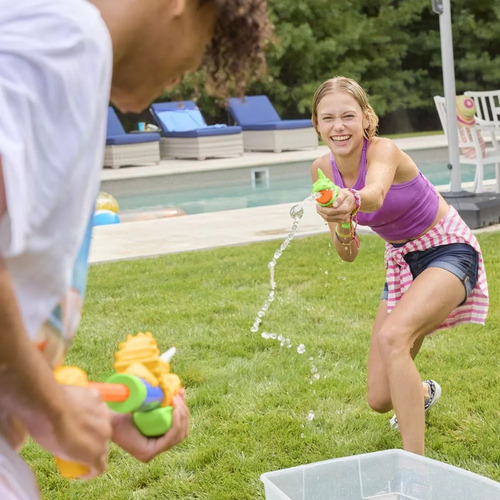 2 Lanzadores De Agua Dinosquad Dino Splashers Nerf, +6 Años