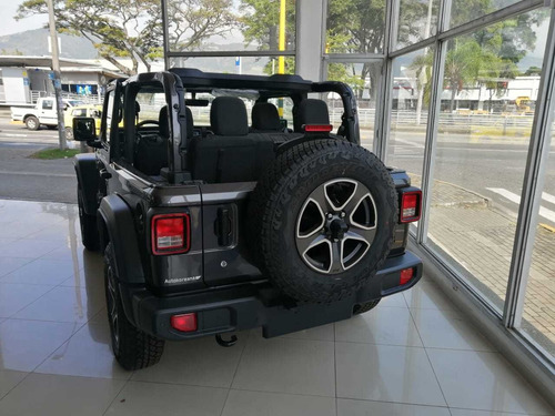 Jeep Wrangler Sport Jl At