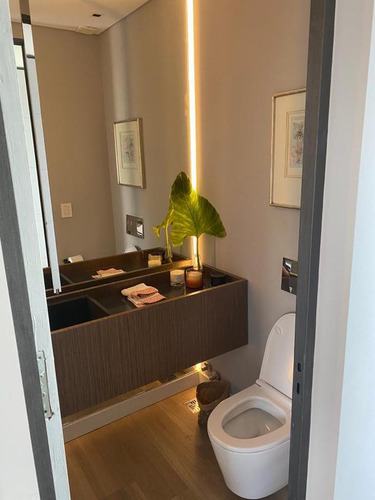 Imagen 13 de 30 de Lindísima Casa De 6 Amb Moderna Al Agua En Virazón, Nordelta
