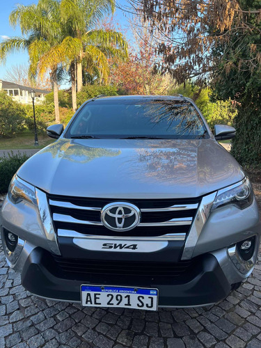 Toyota SW4 2.8 Srx 177cv 4x4 7as At