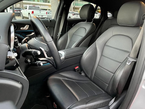 Imagen 13 de 15 de Mercedes Benz Glc 300 Coupe Avantgarde 2019
