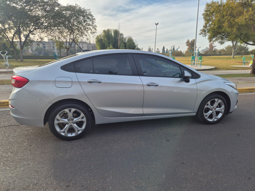 Chevrolet Cruze 1.4 Lt At Sedan