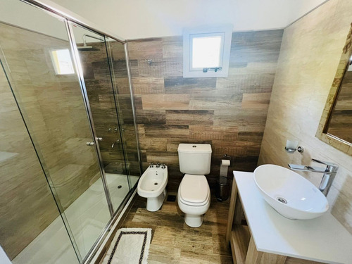 Casa En Venta En Lanús Este