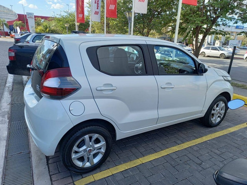 Imagen 3 de 4 de Fiat Mobi Easy Top 2017