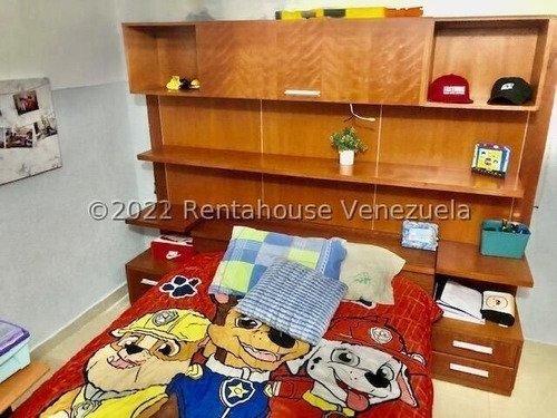 Imagen 15 de 23 de Gustavo Zavala Rentahouse 22-25772