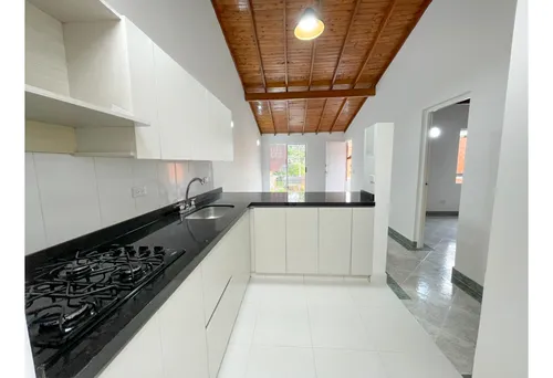 Arriendo Apartamento En Itagüí