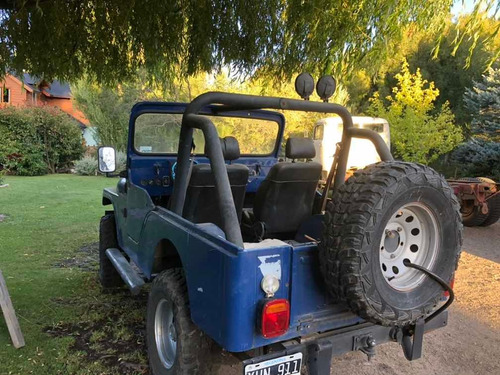 Jeep Ika 4x4 Corto Ford 221