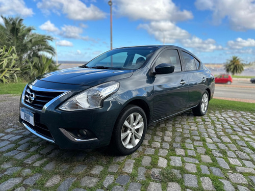 Nissan Versa 1.6 Drive Mt