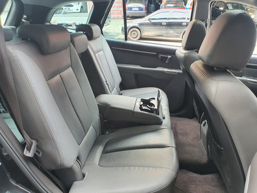 Hyundai Santa Fe SANTA FE 4WD 3.5 V6 (7 LUG)